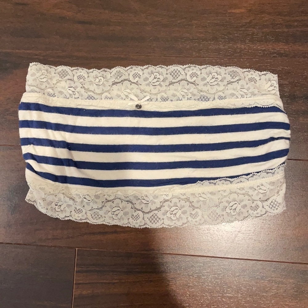 Guess Bandeau Tube Top